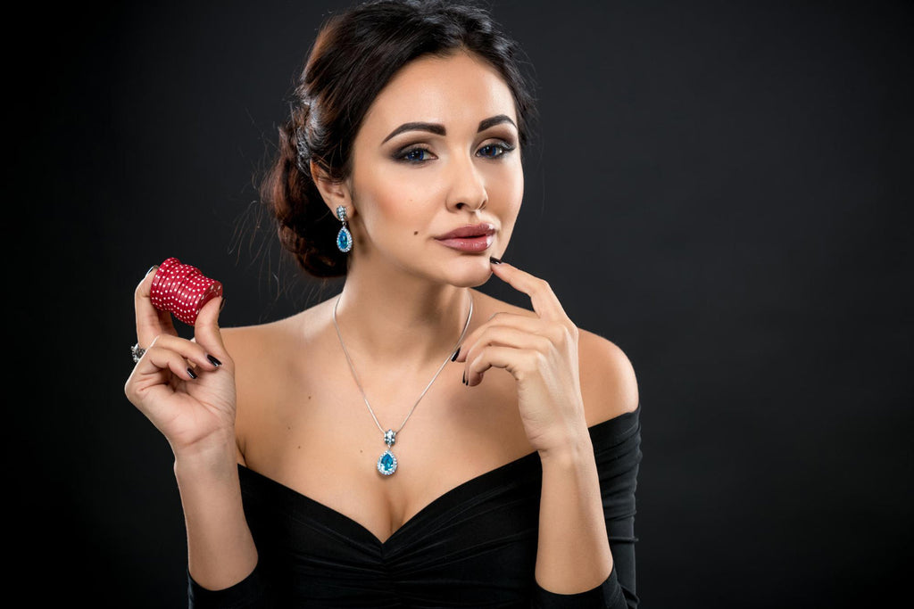 Top Silver Jewellery for Professional Women | Shop Elegant Styles from Kinni Soni