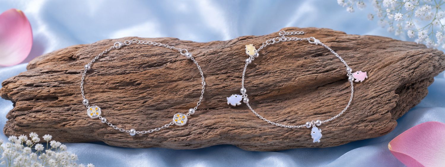 Anklet