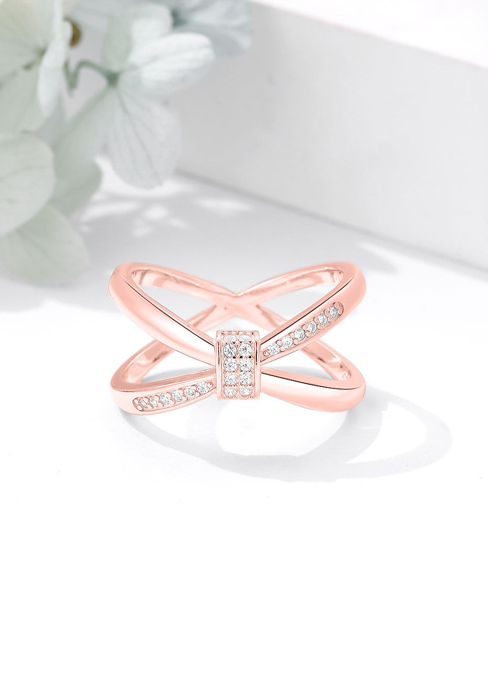 Swarovski Zircon Crossover Ring