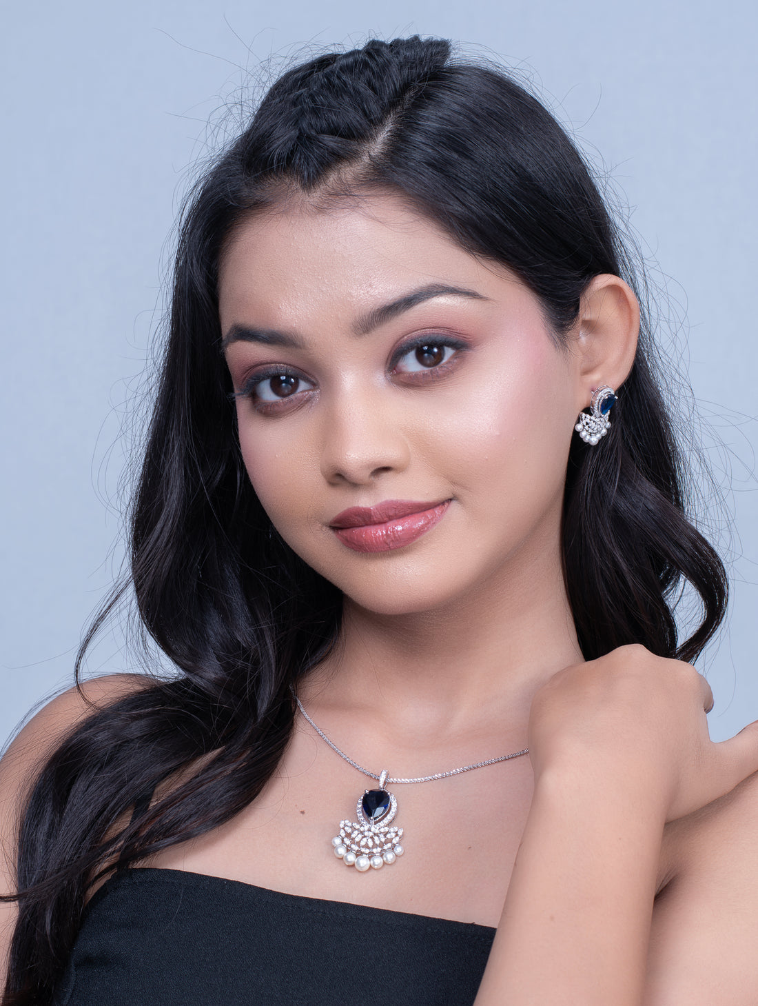 Blue Stone & White Swarovski Zircon Pendant & Earrings Set with Pearls