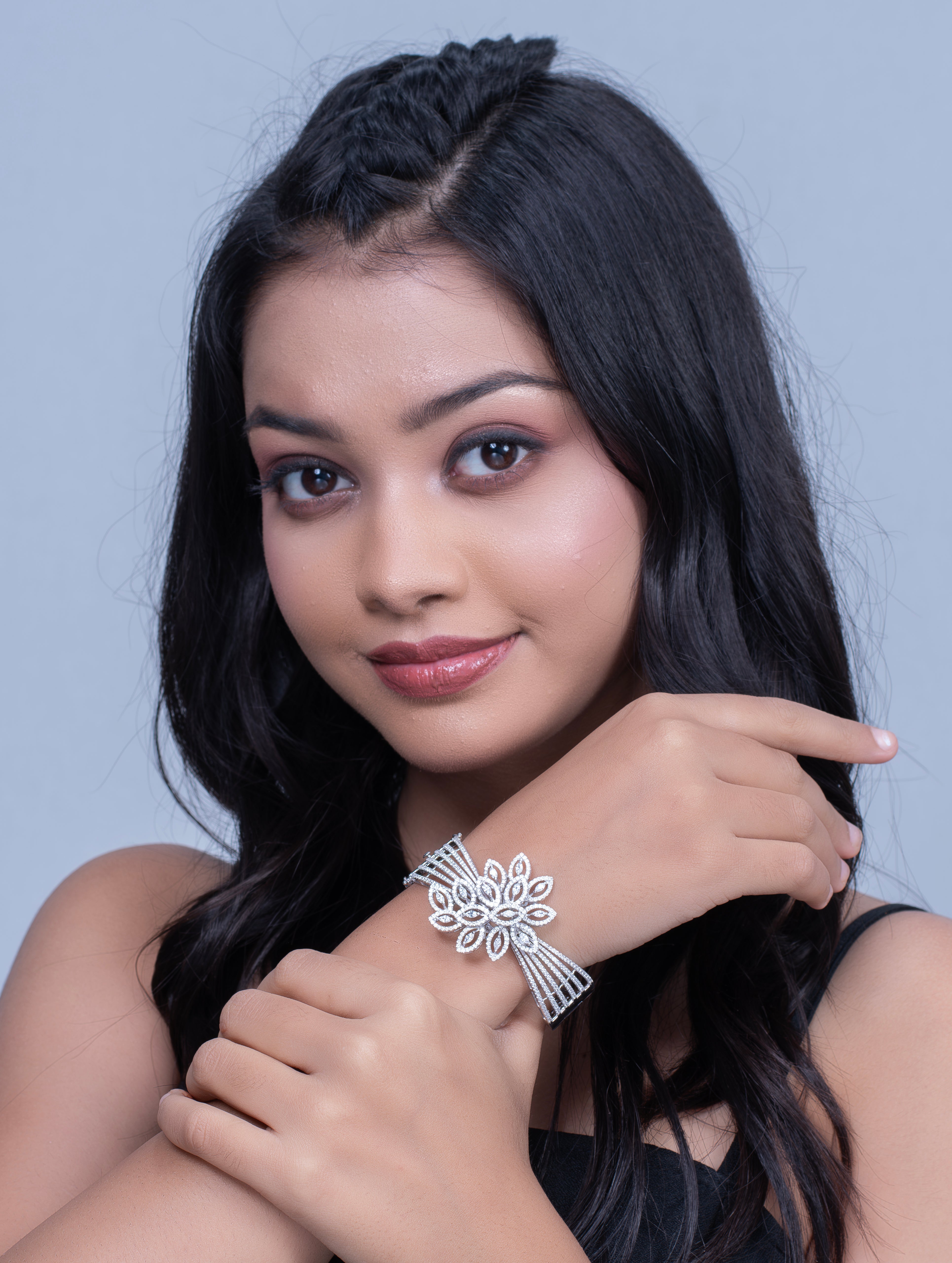 Sterling Silver Floral Motif Openable Bracelet