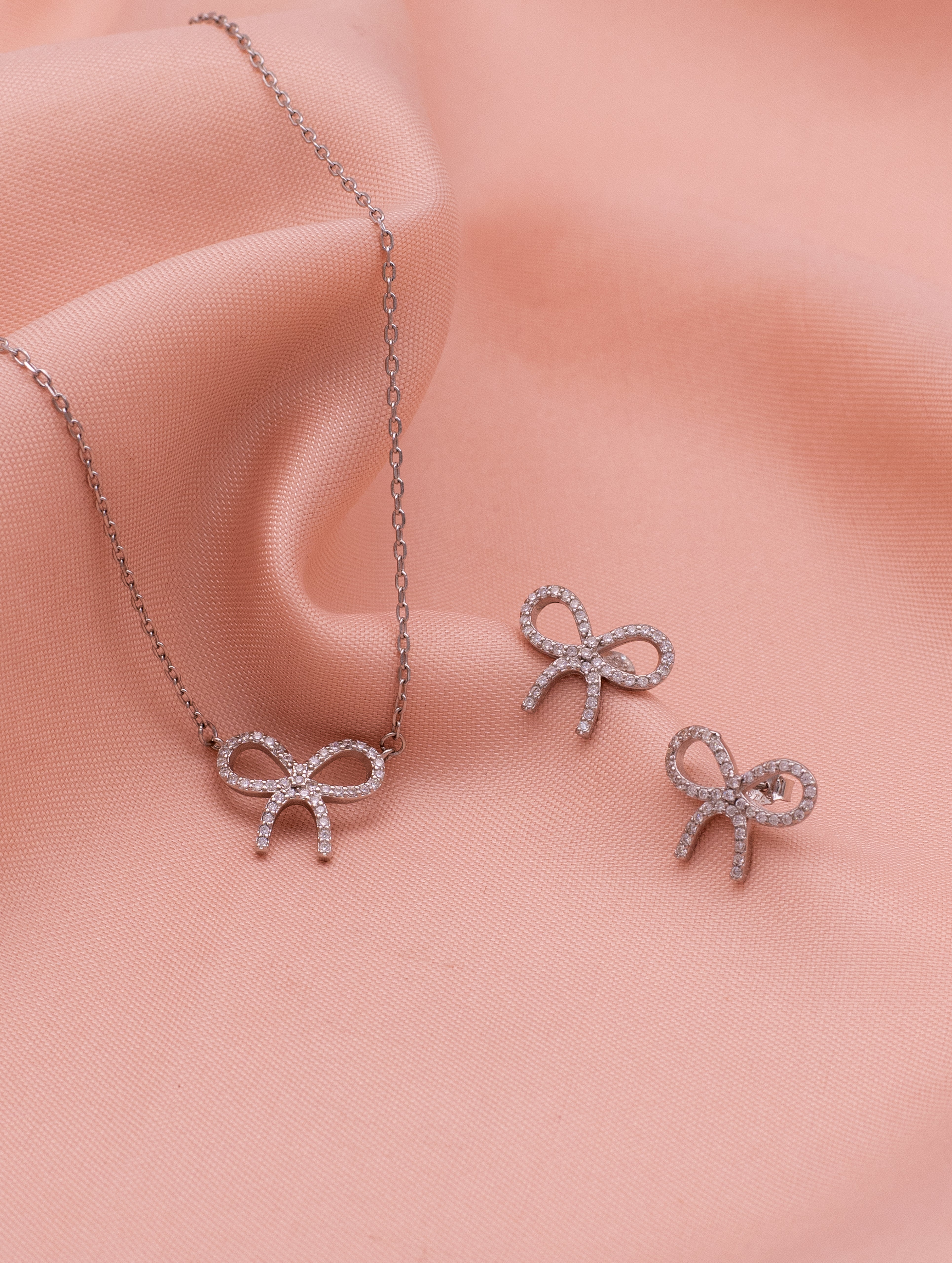 Bow Design Silver Chain & Stud Earrings Set