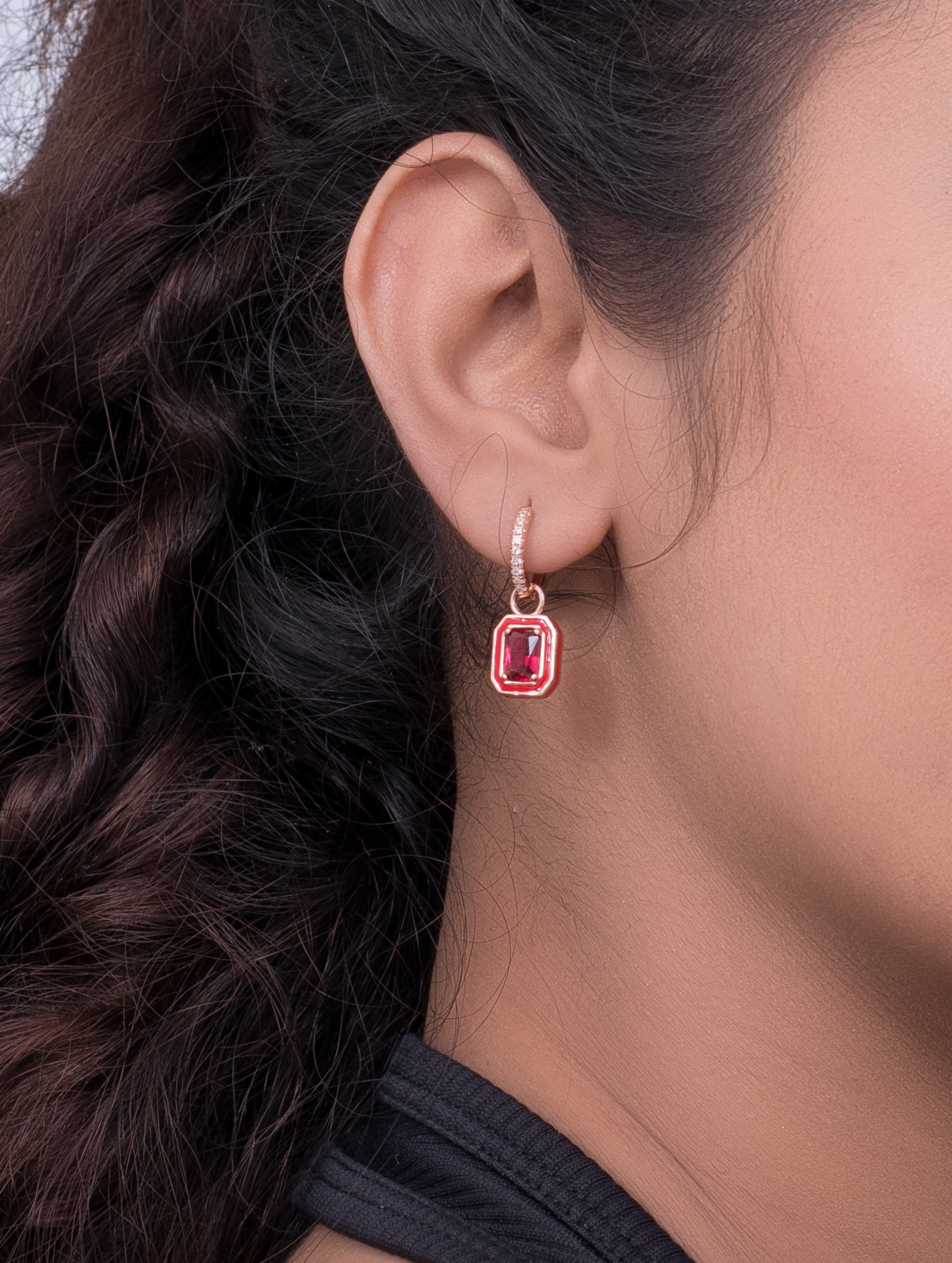 EARRING KSENG000334