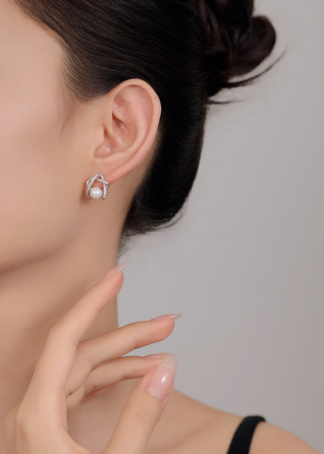 Pearl Star Stud Earrings