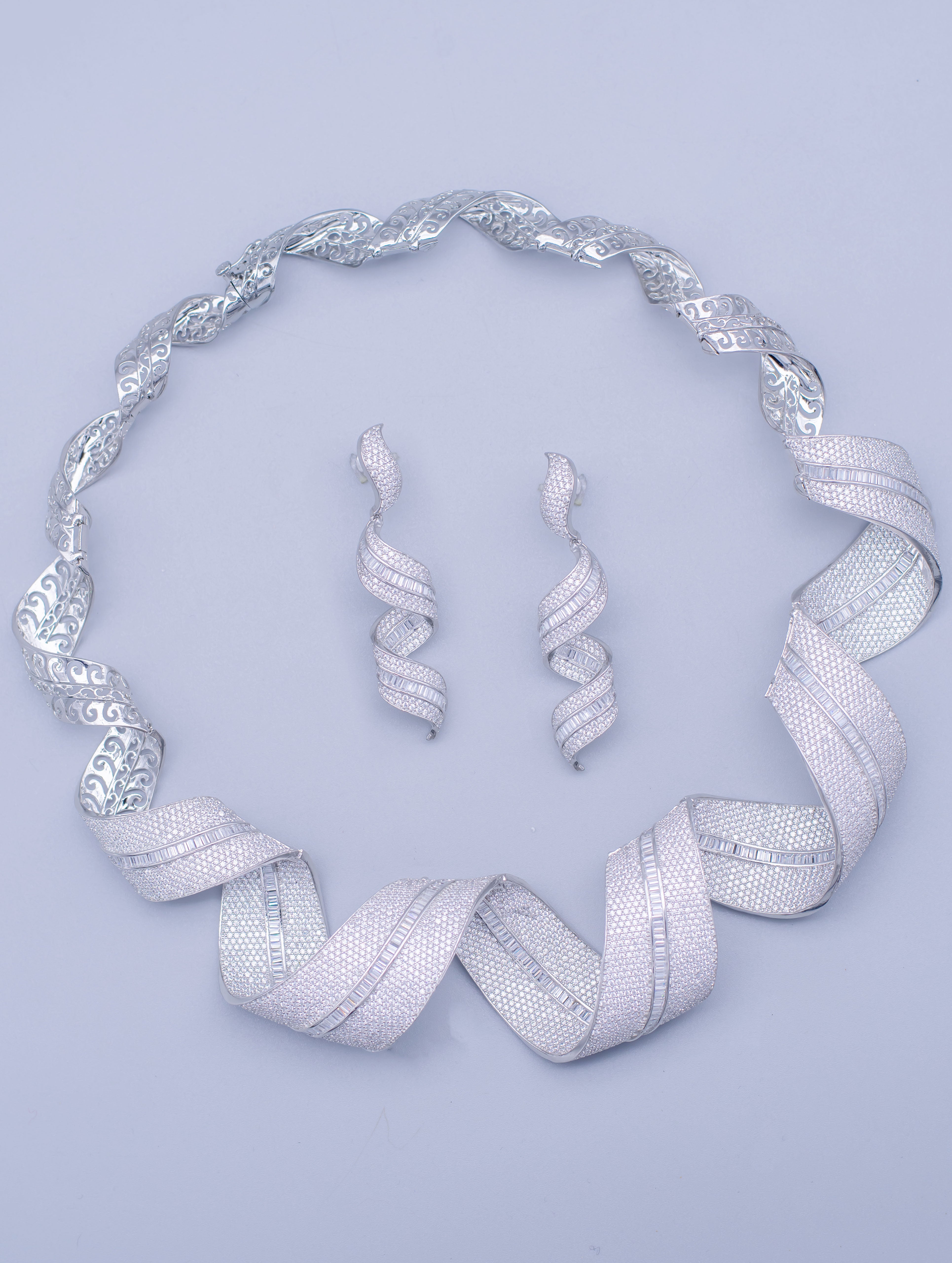 Twisted Silver Mesh Necklace & Earrings Set