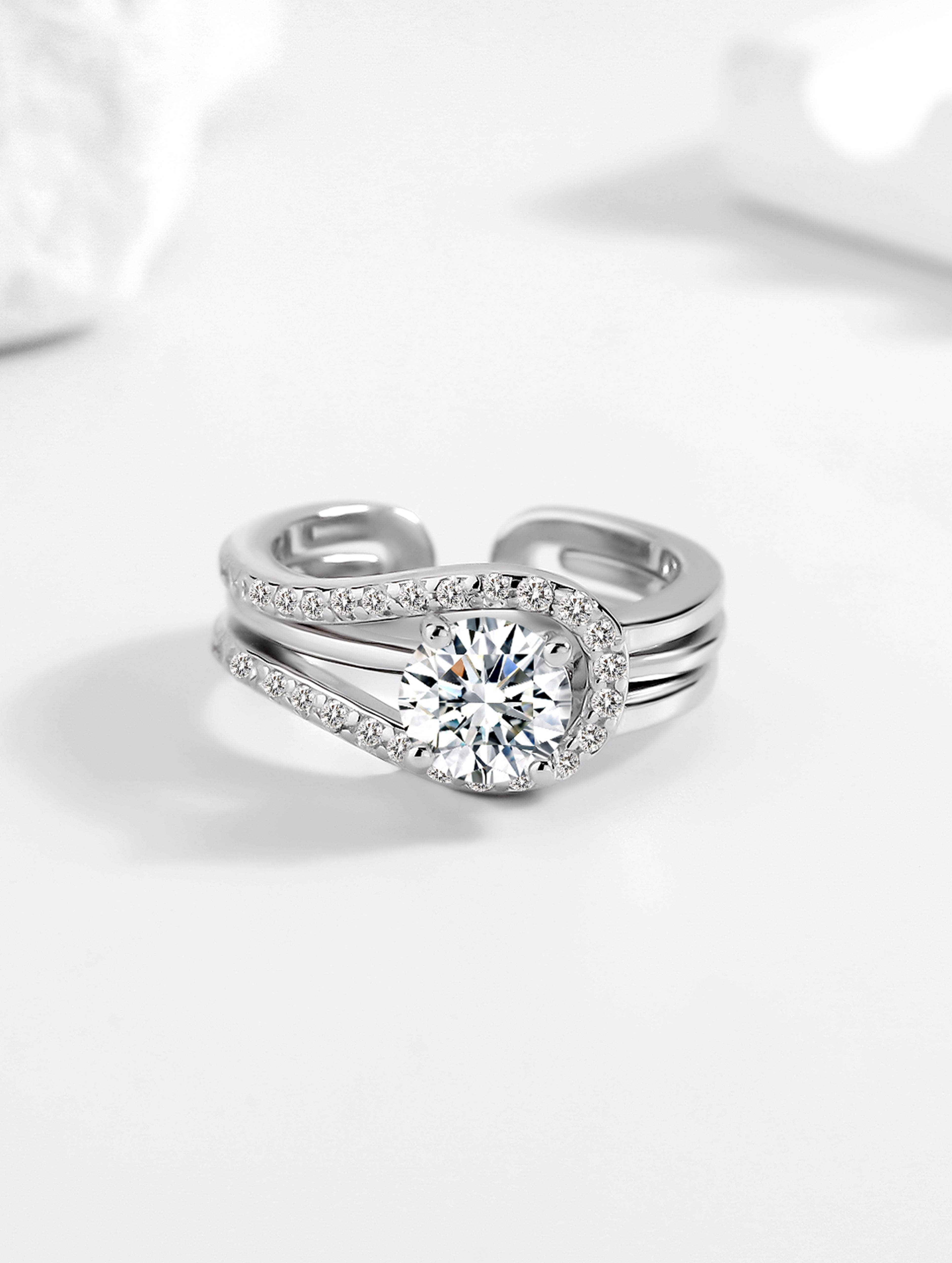 Solitaire & Zircon 2-in-1 Ring Set