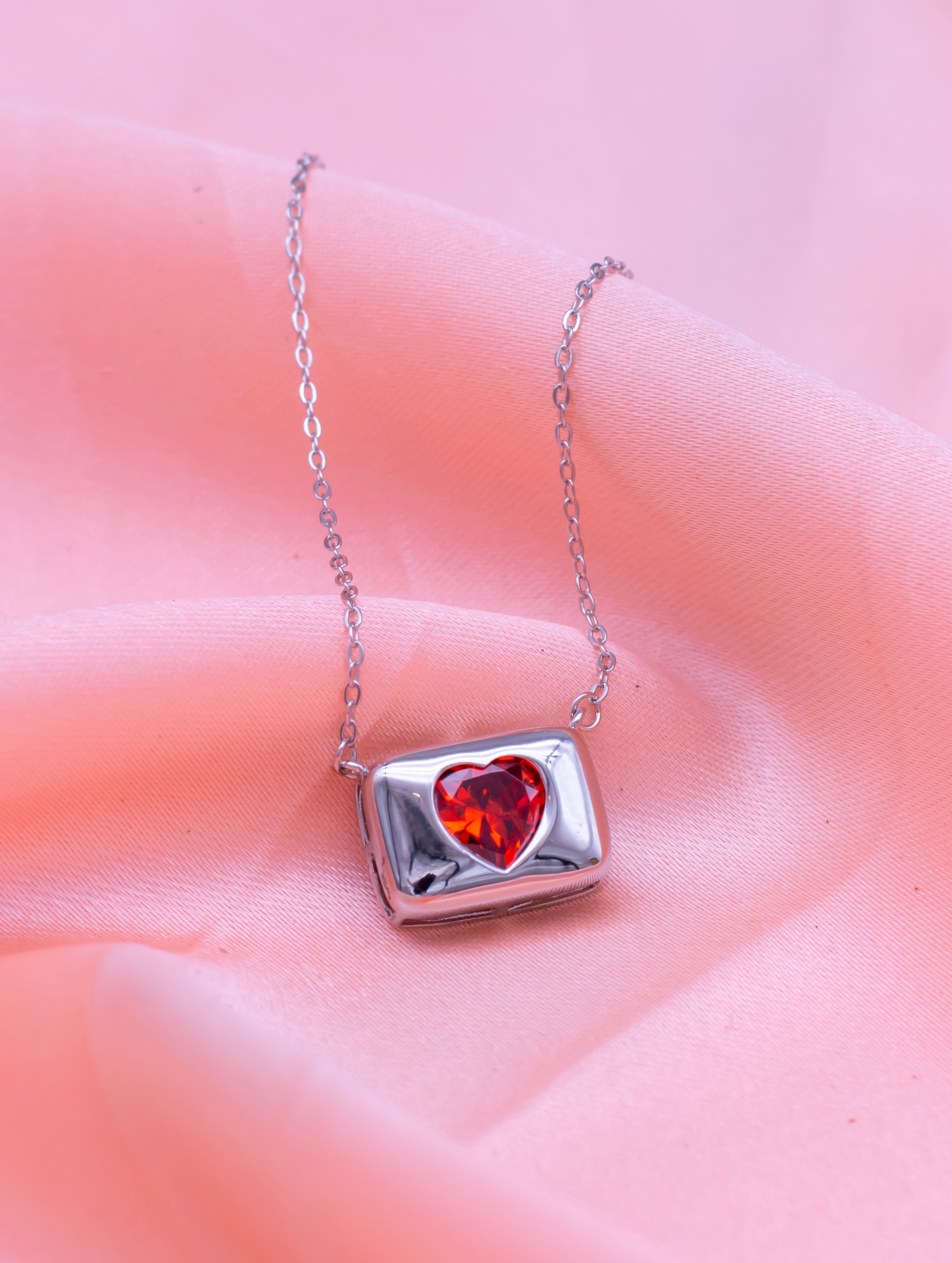 Silver Red Heart Stone Chain