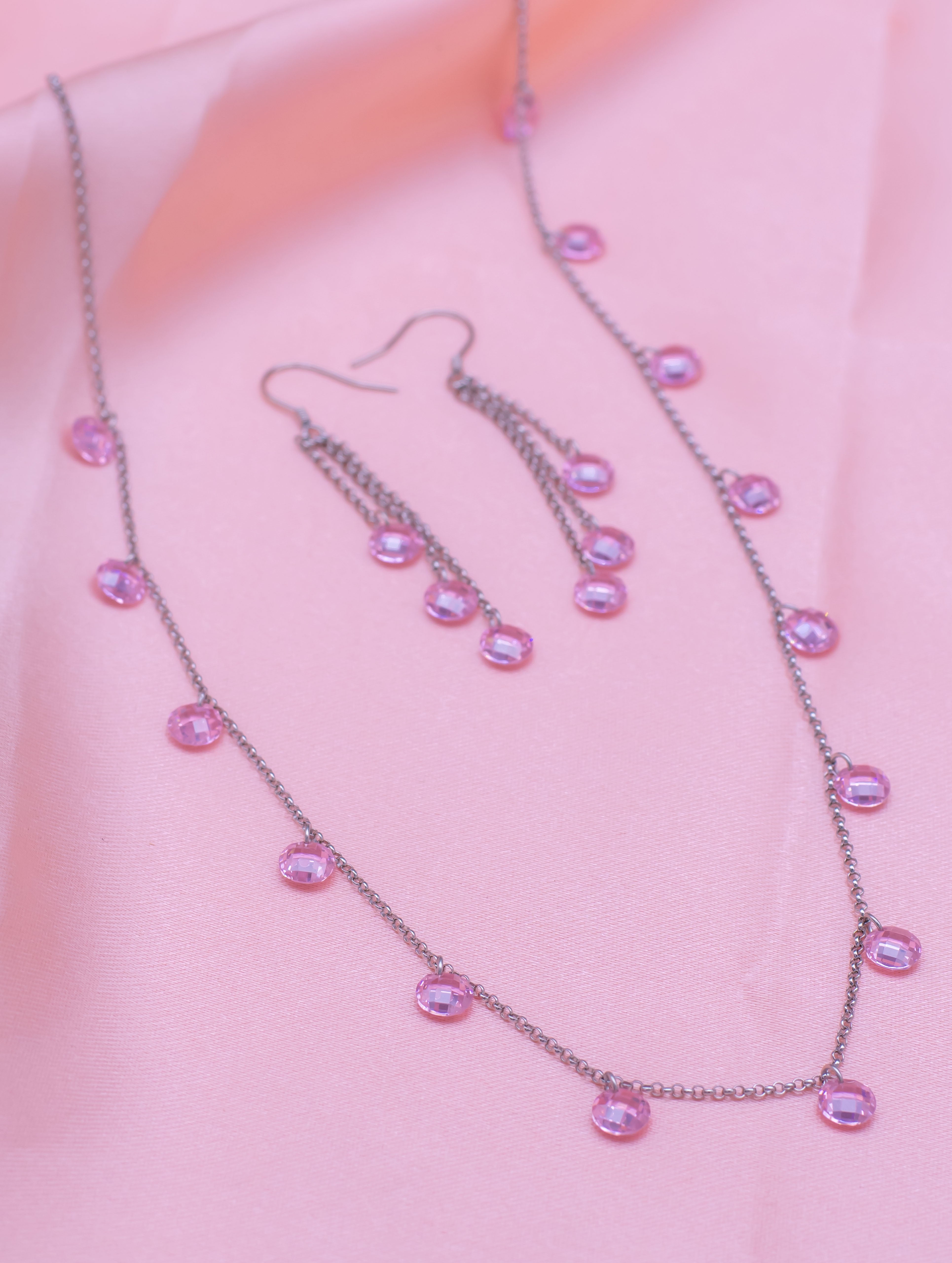 Silver Queen Charm Chain & Earrings Set
