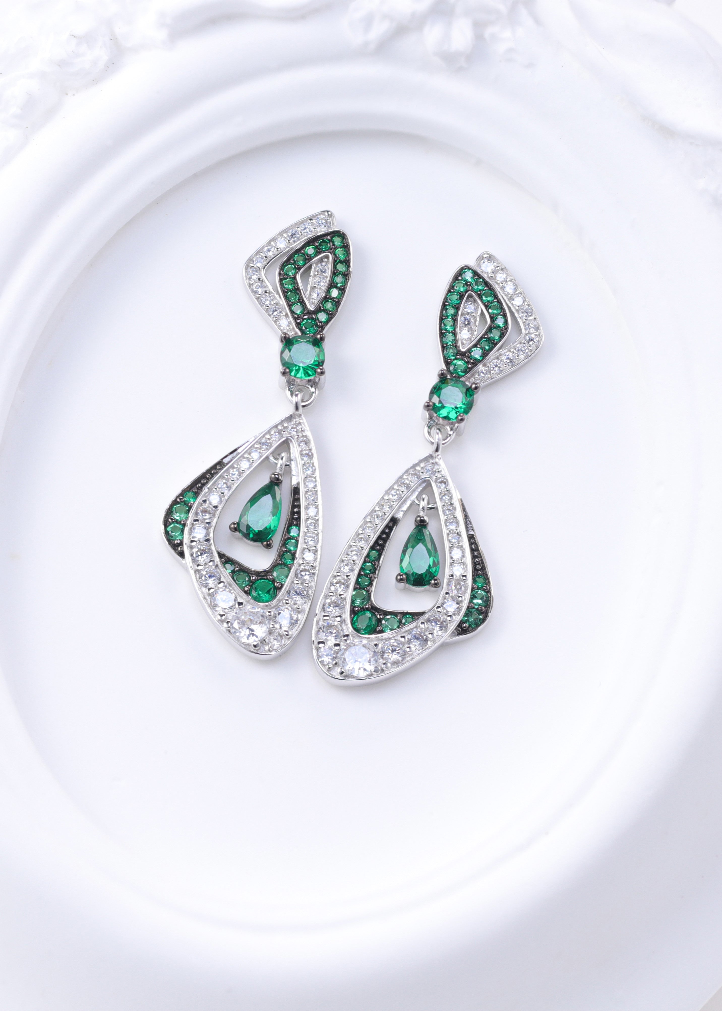 EARRING KSENG000323