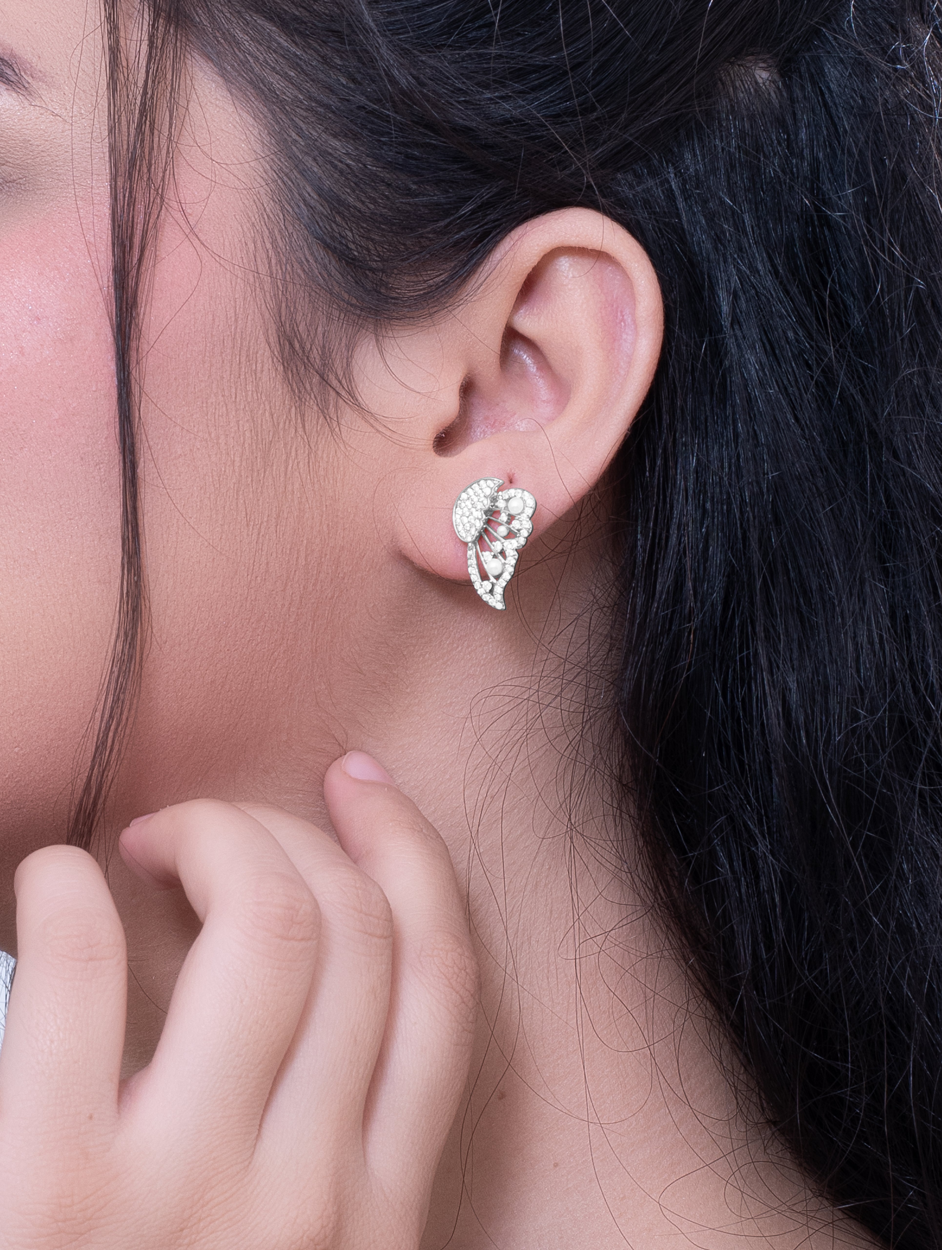 Tiny Flutter Swarovski Zircon & Pearl Earrings
