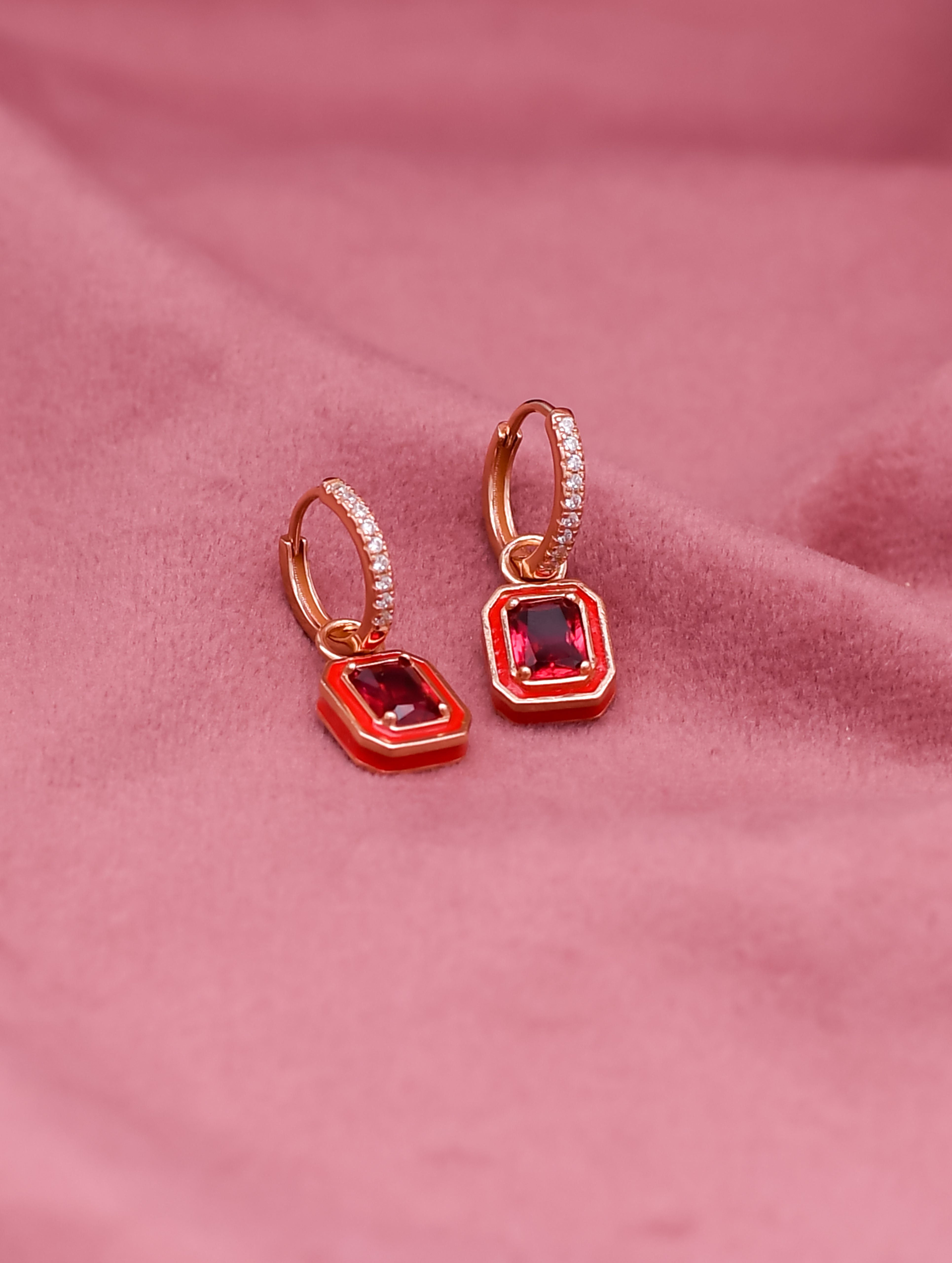 EARRING KSENG000334