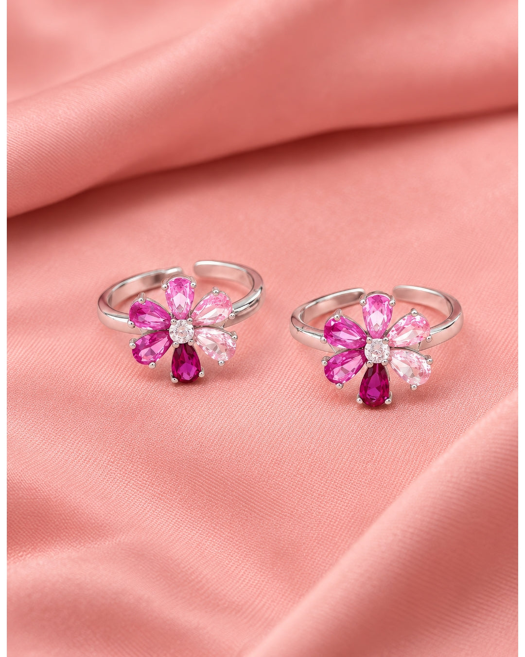 Five-Petal Blossom Toe Ring — Assorted Colourways