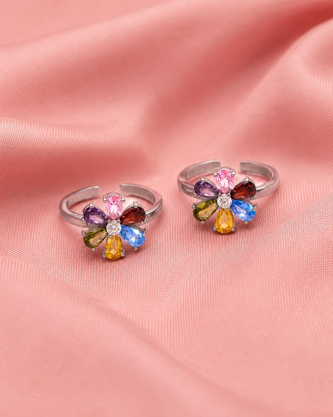Five-Petal Blossom Toe Ring — Assorted Colourways