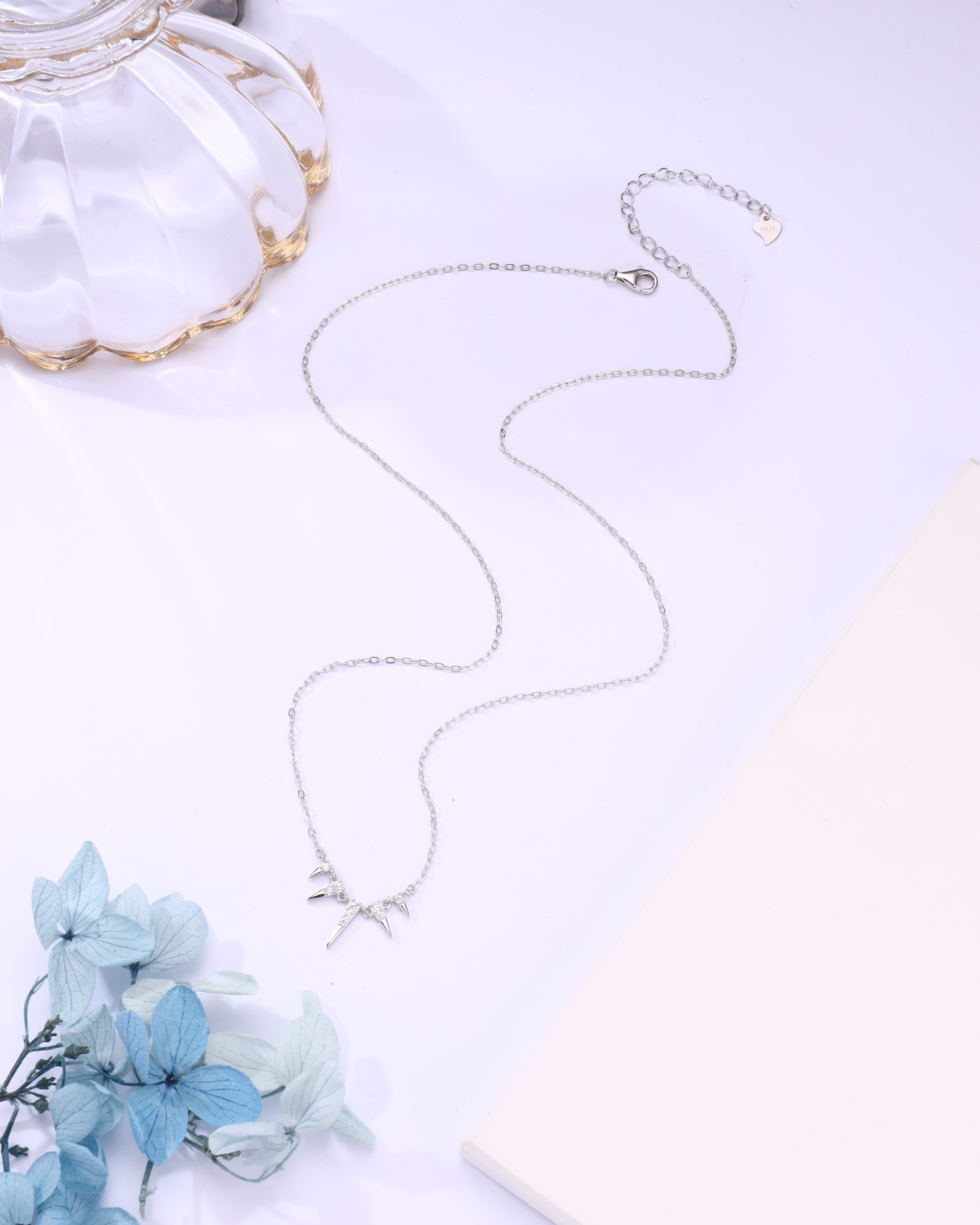 Trinket Tales Silver Charm Chain