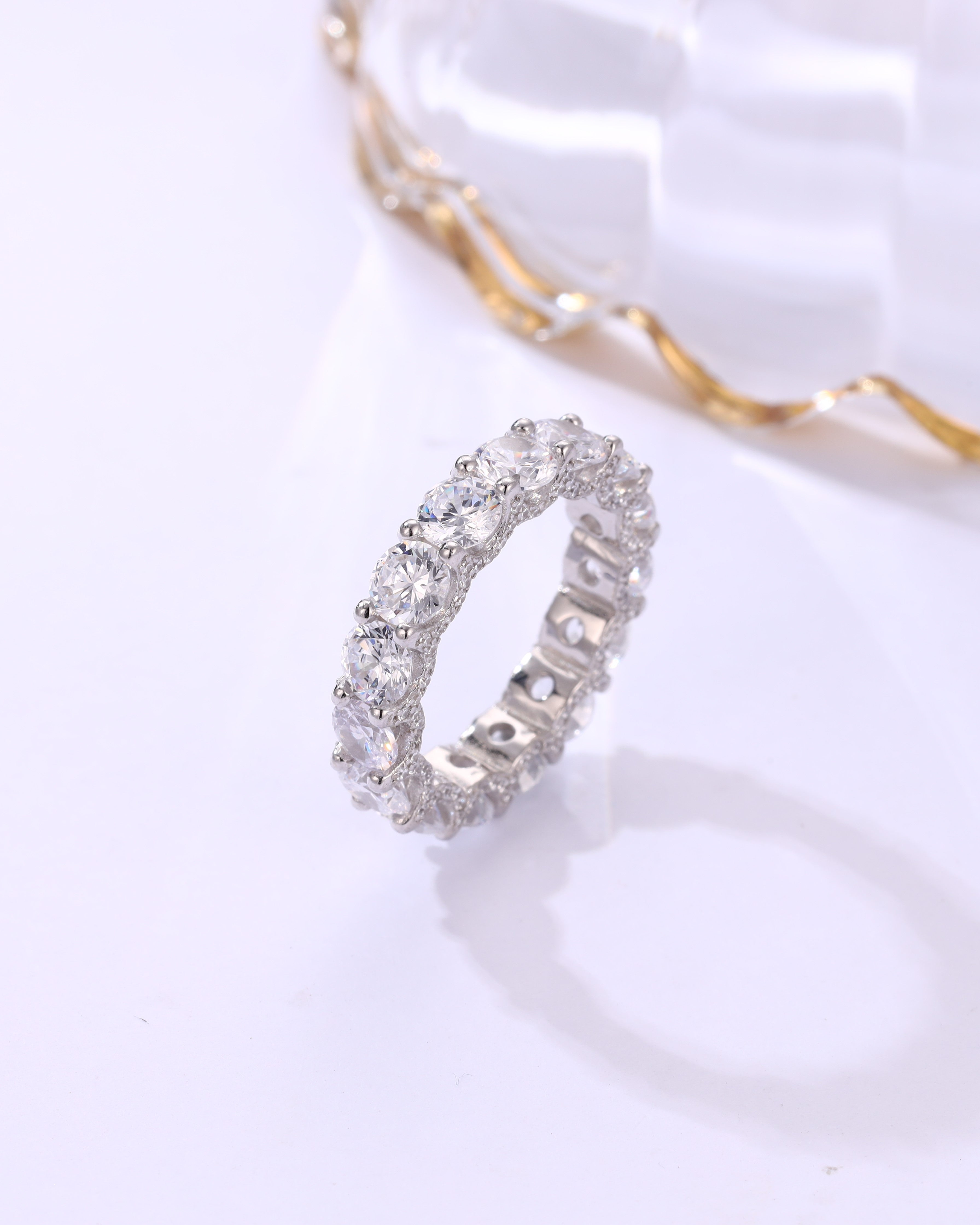 Radiant Glow Band