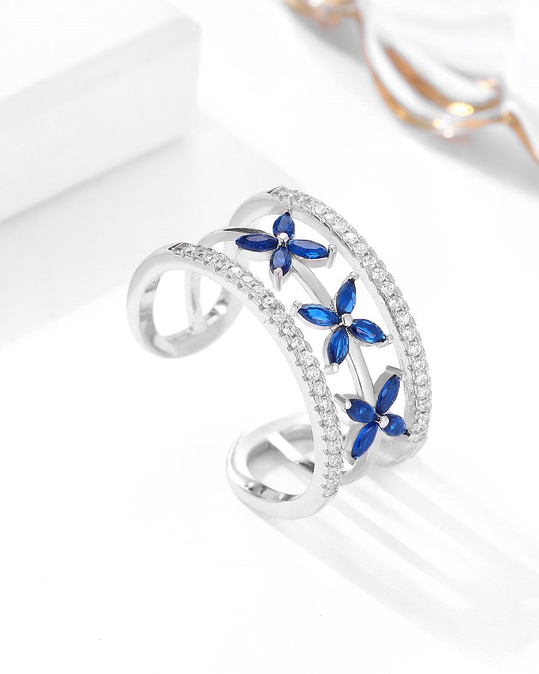 Floral Band Ring