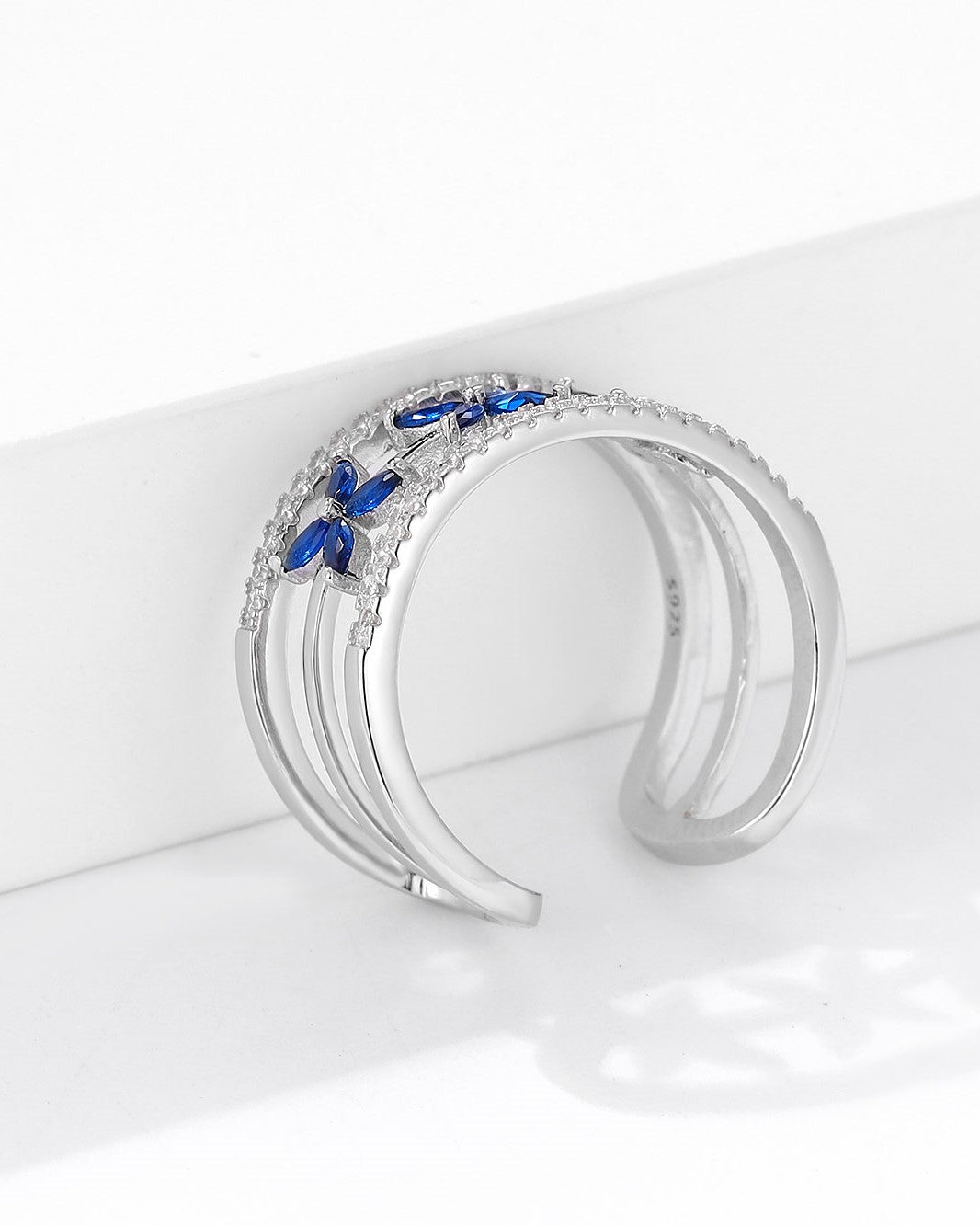 Floral Band Ring