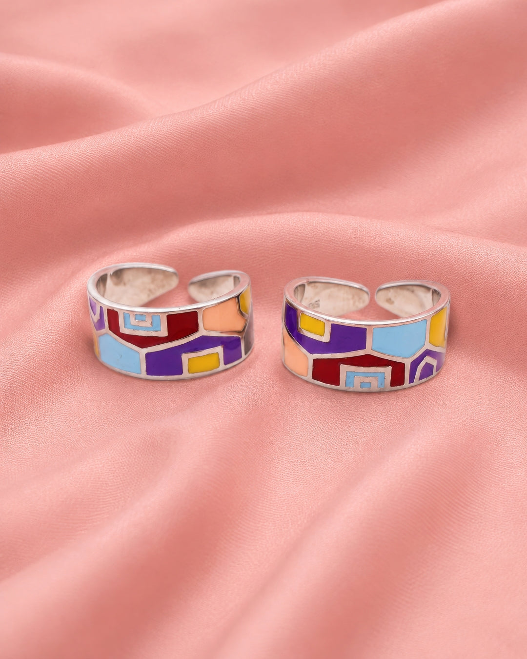 Wide Enamel Band Toe Ring — Assorted Prints