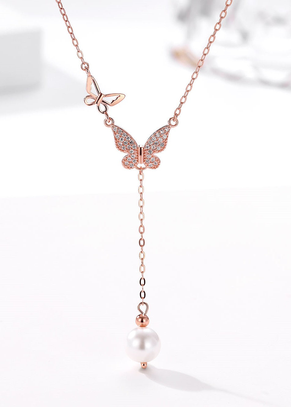 Butterfly amore silver chain delicate jewellery gift for her in Dubai