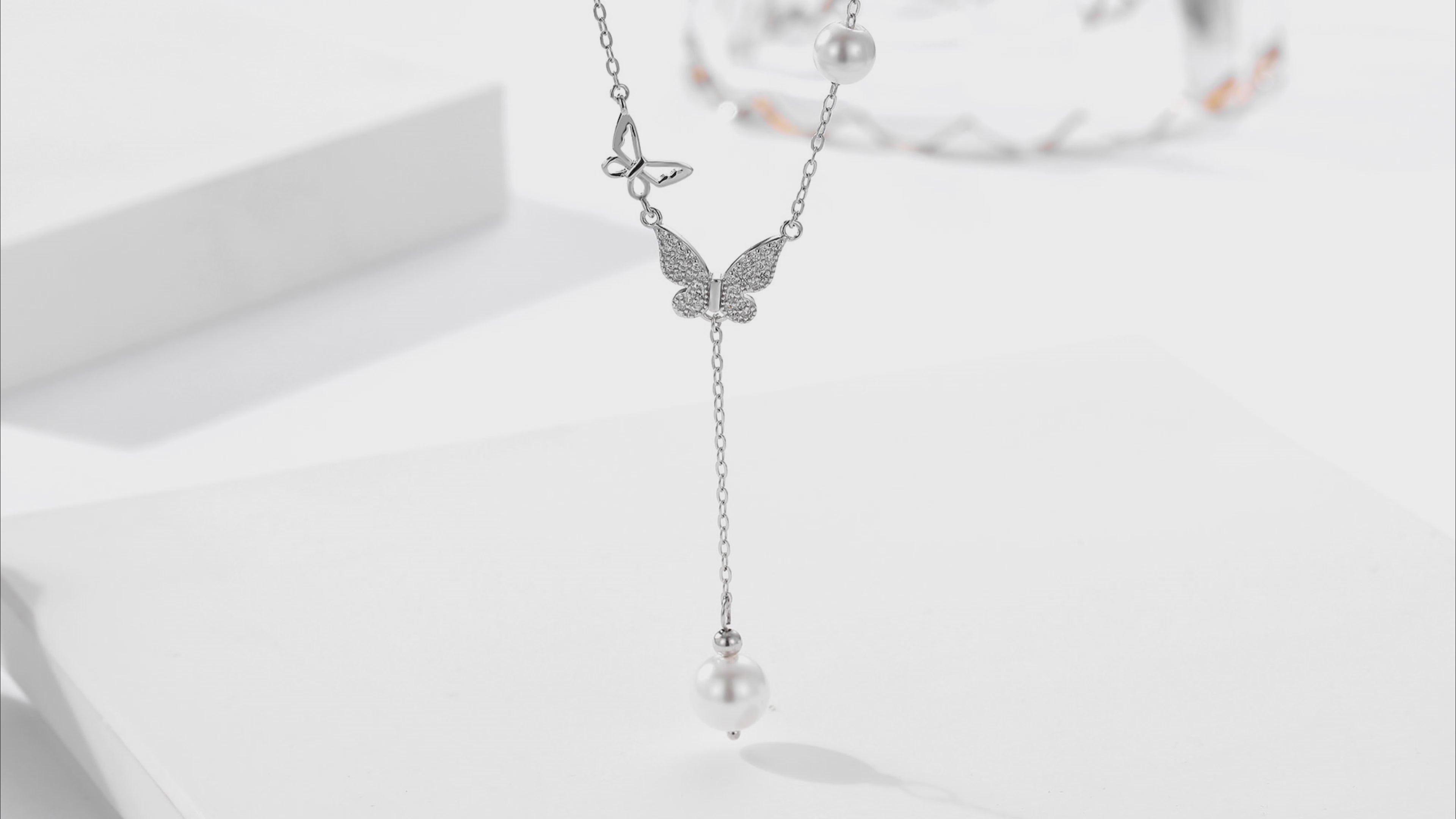 Butterfly Amore Chain of Elegance