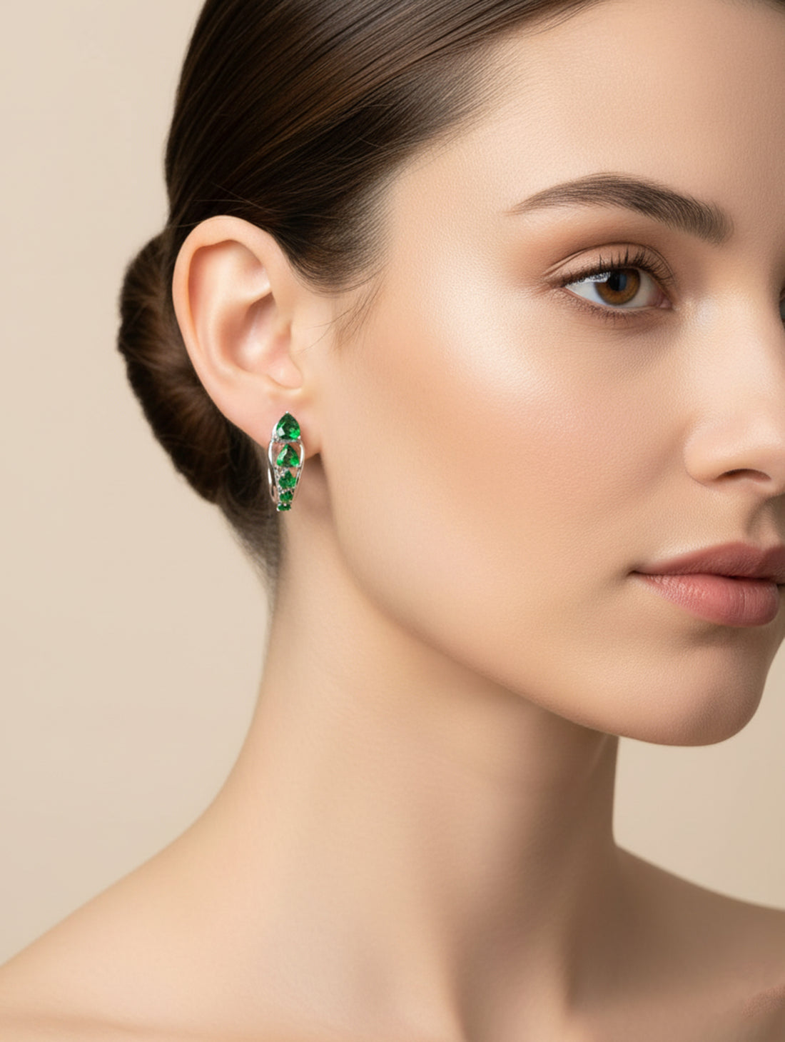 Buy 925 sterling silver hoop earrings with green gemstones emerald style for women Dubai UAE - elegant party festive jewelry online